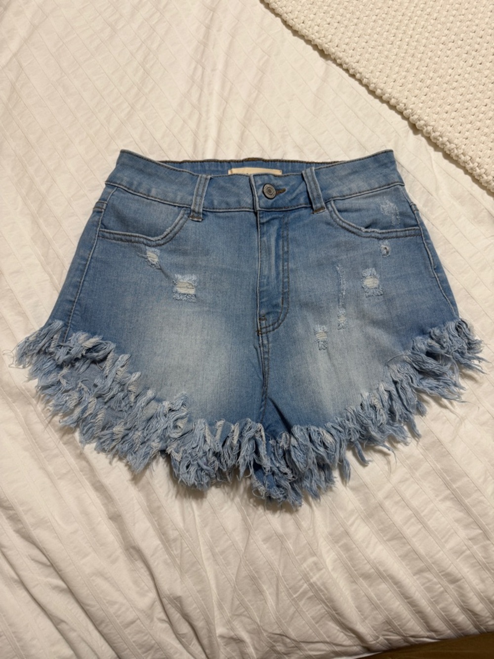 Frayed Hem Light Blue Denim Shorts Small